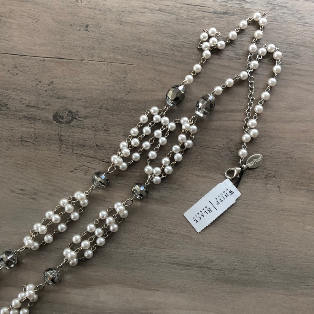 NWT WHITE HOUSE BLACK MARKET LONG NECKLACE